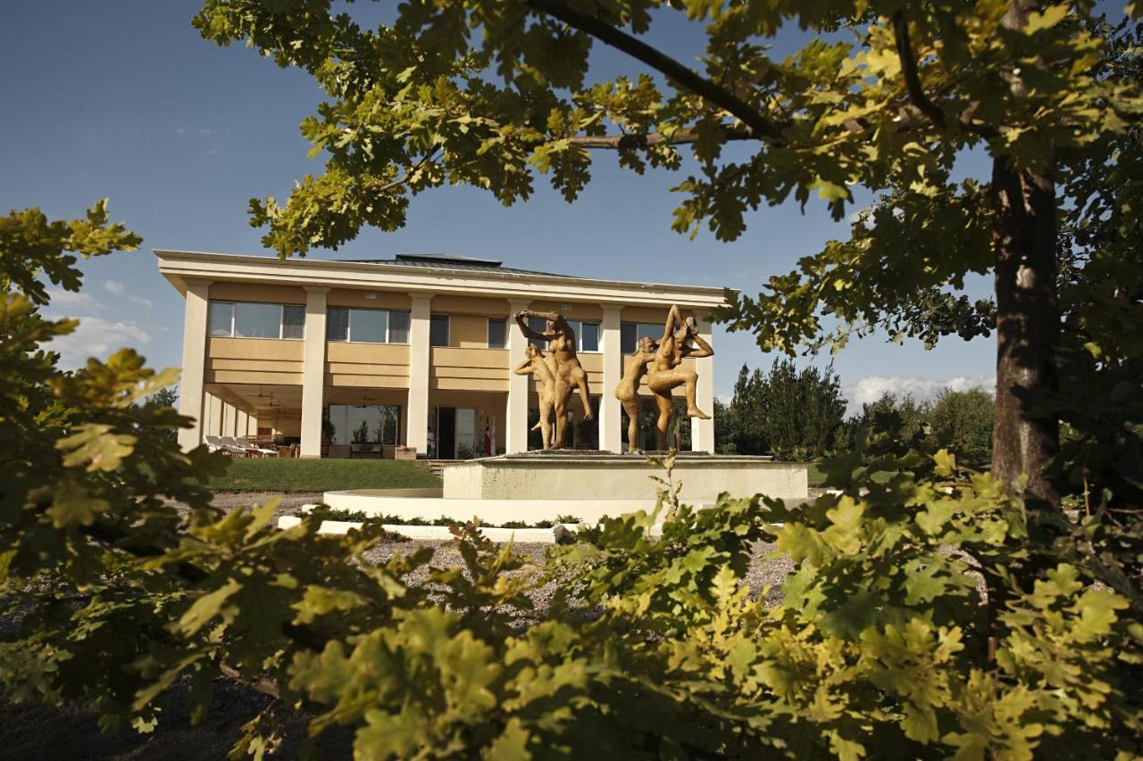Estancia Mendoza Wine Hotel 투누얀 외부 사진