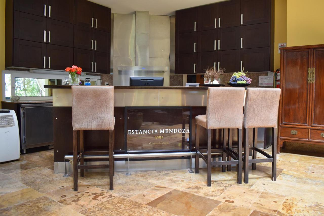 Estancia Mendoza Wine Hotel 투누얀 외부 사진